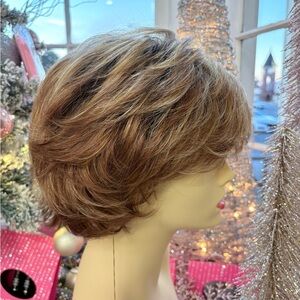 Envy synthetic wig Alyssa
